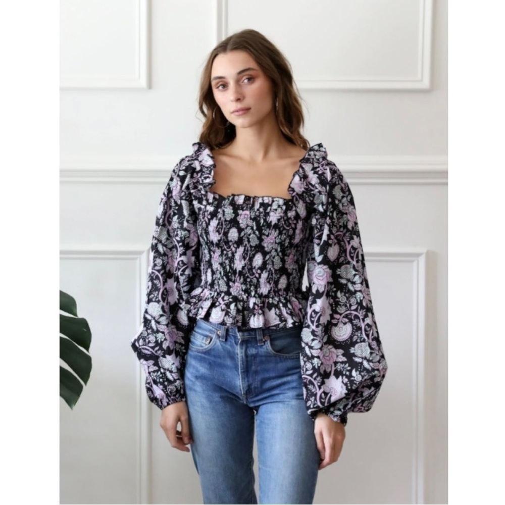 NWT Mille Circe Top in Tropical Night